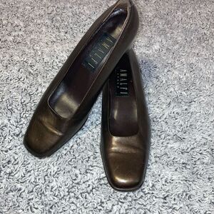 AMALFI by Rangoni 8AA Dark Brown Leather Narrow Pump  (Made in Italy)